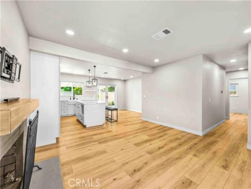 1014 S Shannon , Santa Ana, CA