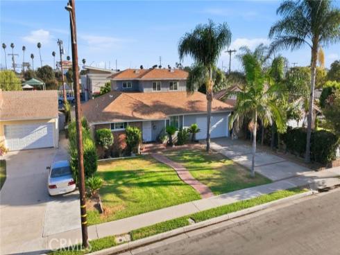 1306 E 14th Street , Santa Ana, CA
