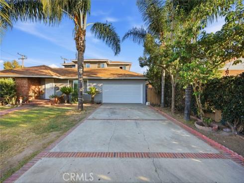 1306 E 14th Street , Santa Ana, CA
