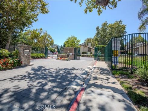 2528 N Tustin D , Santa Ana, CA