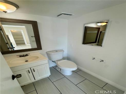 300 E Chestnut 301 Avenue, Santa Ana, CA