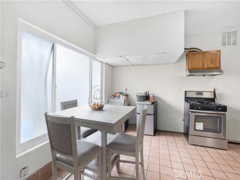 608 E Central Avenue, Santa Ana, CA