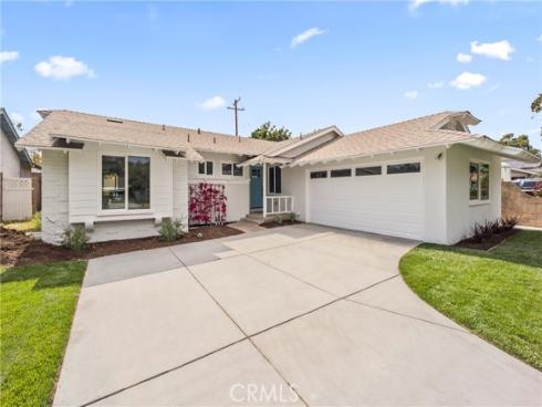 2218 Lewis , Santa Ana, CA
