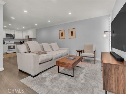 1086 Cabrillo Park Dr d