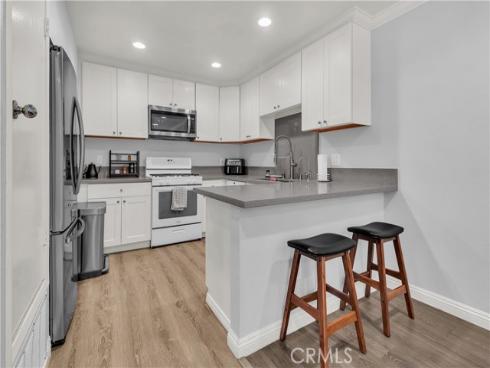 1086  Cabrillo Park Dr #d  , Santa Ana, CA