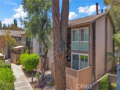 1086  Cabrillo Park Dr #d  , Santa Ana, CA