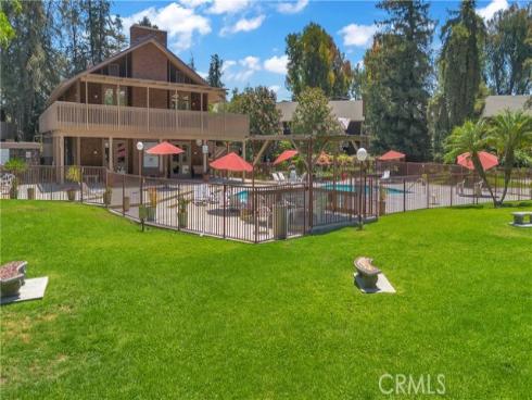 1086  Cabrillo Park Dr #d  , Santa Ana, CA