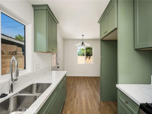 1519 S Towner  , Santa Ana, CA