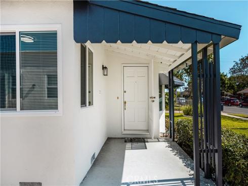 1615 S Van Ness , Santa Ana, CA