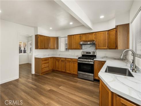 1615 S Van Ness , Santa Ana, CA