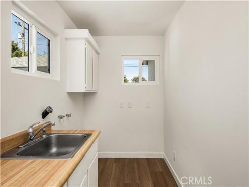 1615 S Van Ness , Santa Ana, CA