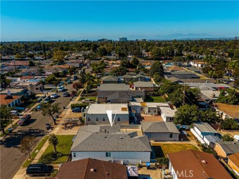 1615 S Van Ness , Santa Ana, CA
