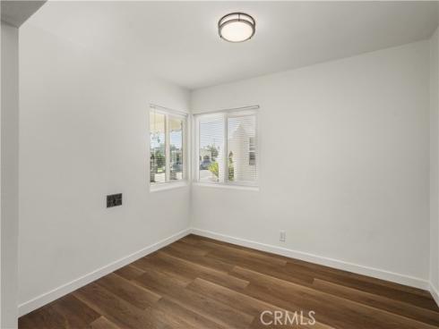 1615 S Van Ness , Santa Ana, CA