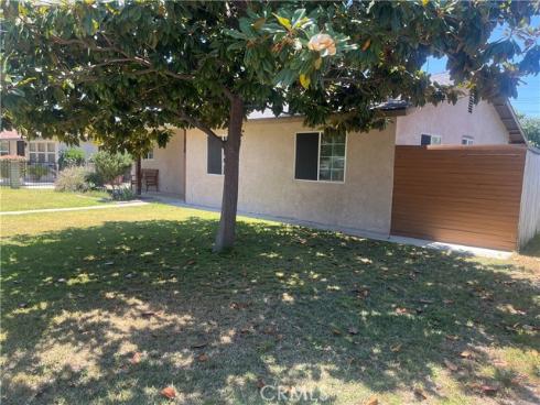 310 N. Mountain View