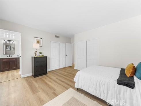 1323 N Spurgeon 2 , Santa Ana, CA