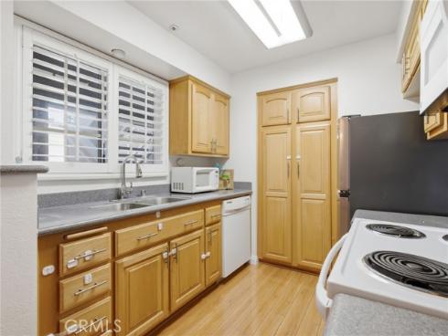 3500 S Greenville  G10  Street, Santa Ana, CA