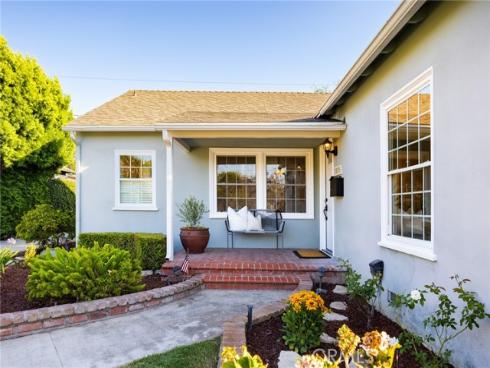 1026 W 19th Street, Santa Ana, CA
