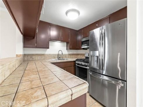3050 S Bristol  1J , Santa Ana, CA