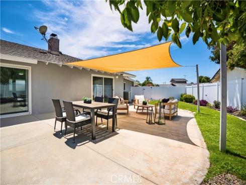18211  Fairhaven  , Santa Ana, CA