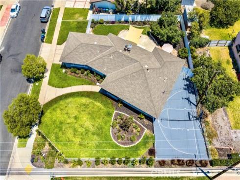 18211  Fairhaven  , Santa Ana, CA