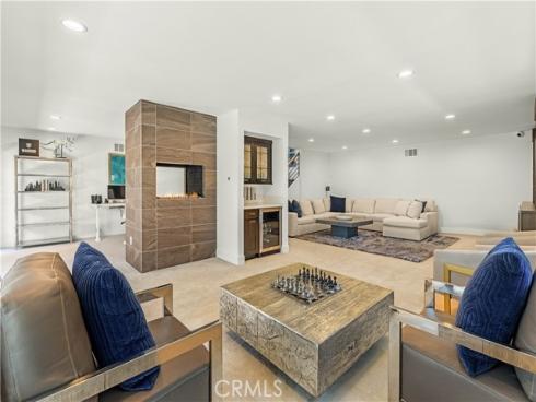 18772  Winnwood  , Santa Ana, CA