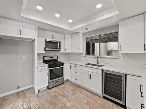 5108 W Napali  , Santa Ana, CA