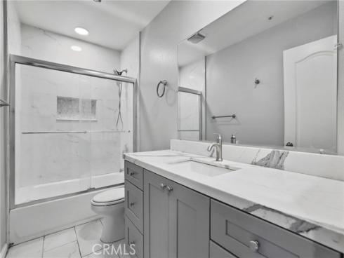 5108 W Napali  , Santa Ana, CA