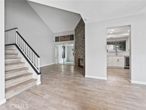 5108 W Napali  , Santa Ana, CA