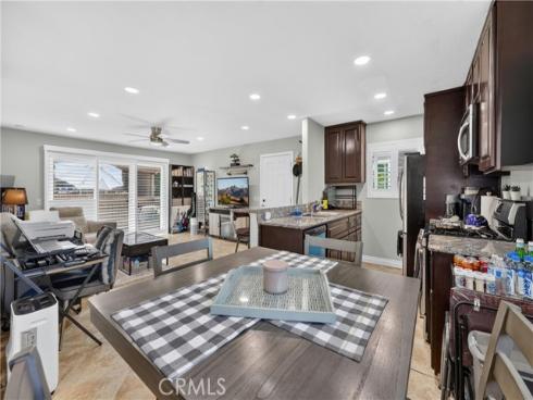 1062 Cabrillo Park D , Santa Ana, CA