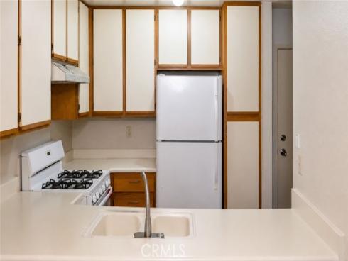 450 E 4th 322 , Santa Ana, CA