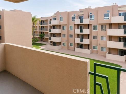 450 E 4th 322 , Santa Ana, CA