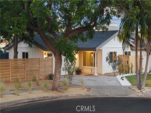 2101 N Hathaway , Santa Ana, CA