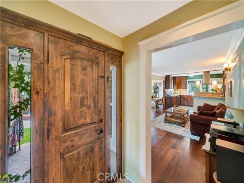720 S Parton , Santa Ana, CA