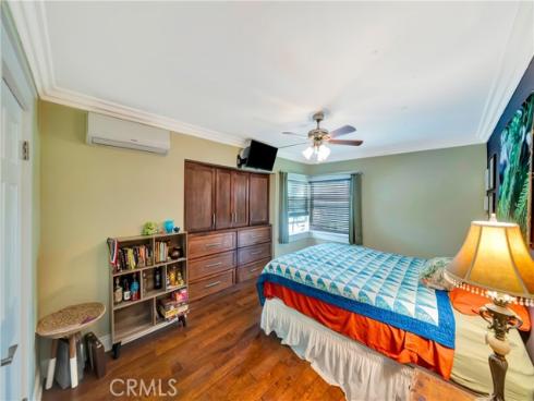 720 S Parton , Santa Ana, CA