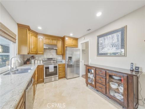 2909 S Diamond   Street, Santa Ana, CA