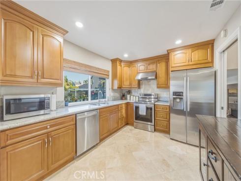 2909 S Diamond   Street, Santa Ana, CA