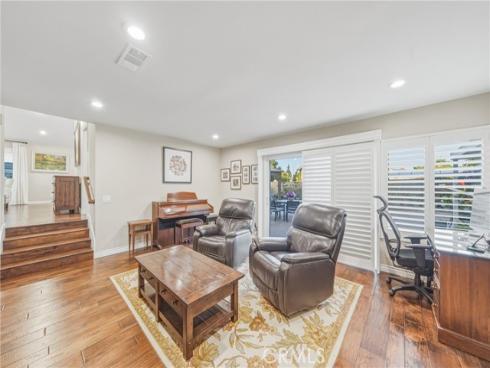 2909 S Diamond   Street, Santa Ana, CA