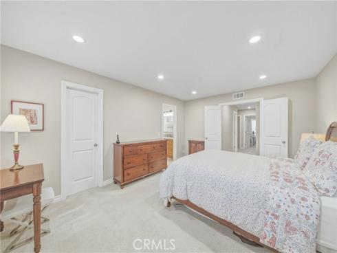 2909 S Diamond   Street, Santa Ana, CA