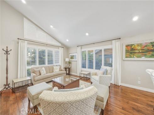 2909 S Diamond   Street, Santa Ana, CA