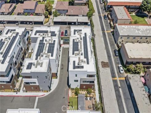 633  S Lyon St  , Santa Ana, CA