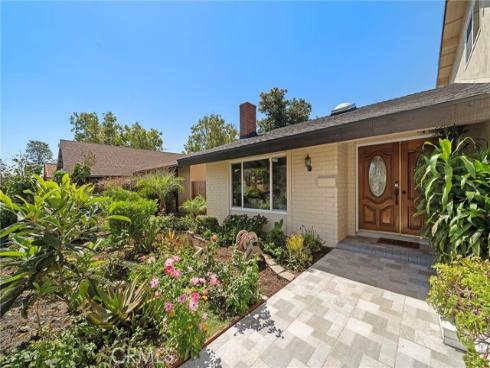 210 W Alton Avenue, Santa Ana, CA