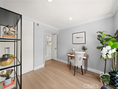 210 W Alton Avenue, Santa Ana, CA