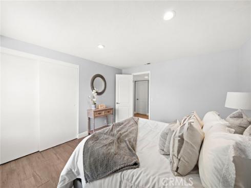 210 W Alton Avenue, Santa Ana, CA