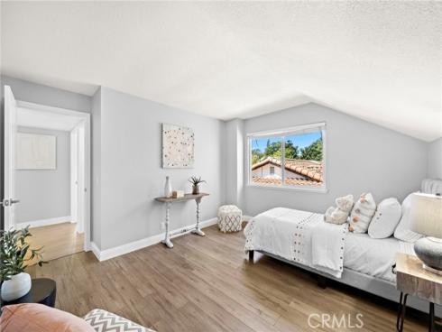 210 W Alton Avenue, Santa Ana, CA