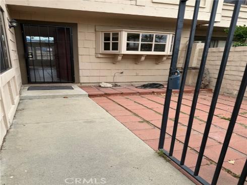 2624 N Tustin  D  Avenue, Santa Ana, CA