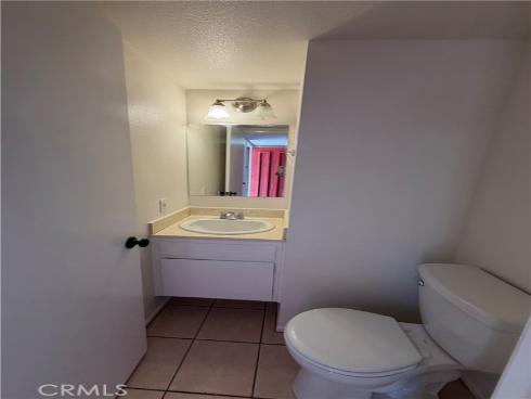 2624 N Tustin  D  Avenue, Santa Ana, CA