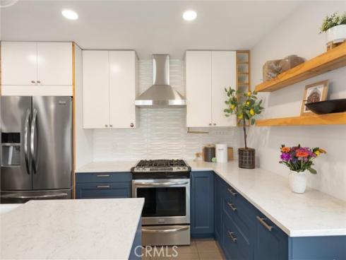 2422 S Salta Street, Santa Ana, CA
