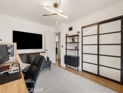 2422 S Salta Street, Santa Ana, CA