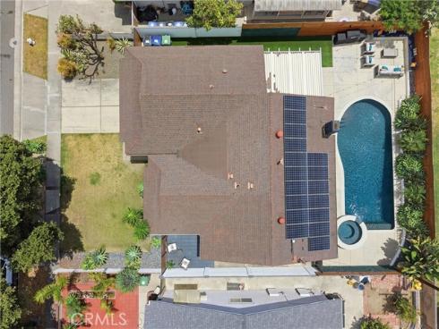 2422 S Salta Street, Santa Ana, CA