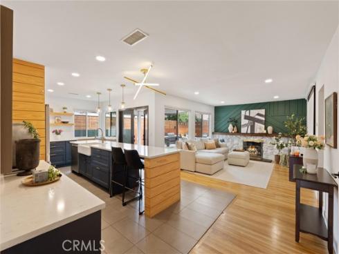 2422 S Salta Street, Santa Ana, CA